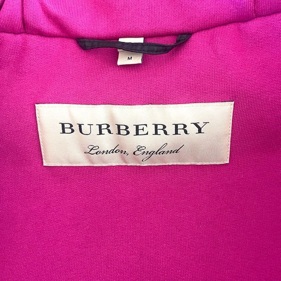 Burberry Tyneham Lined Quilted Jacket with a Pop of Pink – Size Medium - Picture 9 of 10